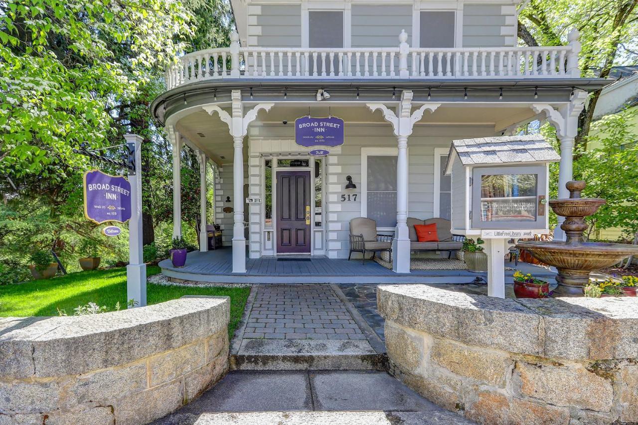 Broad Street Inn Невада-Сити Экстерьер фото